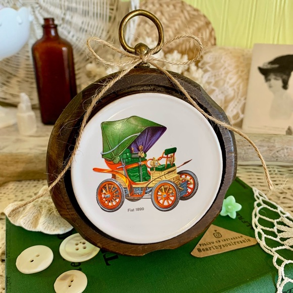 Vintage Other - Vintage Antique Car Plaque 🛞